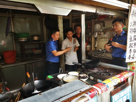 浙江新昌:开展“蓝天二号”餐饮油烟整治行动