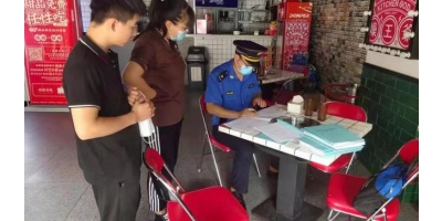 江西萍乡城管支队推进餐饮油烟治理常态化