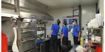 山东省青岛市崂山区对500家餐饮业户突击检查